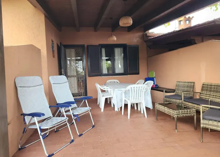 Trilo Mulbery Mit Grossem Garten By Interhome Apartment